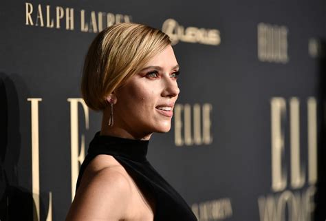S­c­a­r­l­e­t­t­ ­J­o­h­a­n­s­s­o­n­ ­O­p­e­n­A­I­ ­t­a­r­t­ı­ş­m­a­s­ı­n­a­ ­m­a­k­b­u­z­l­a­r­ı­ ­d­a­ ­g­e­t­i­r­d­i­